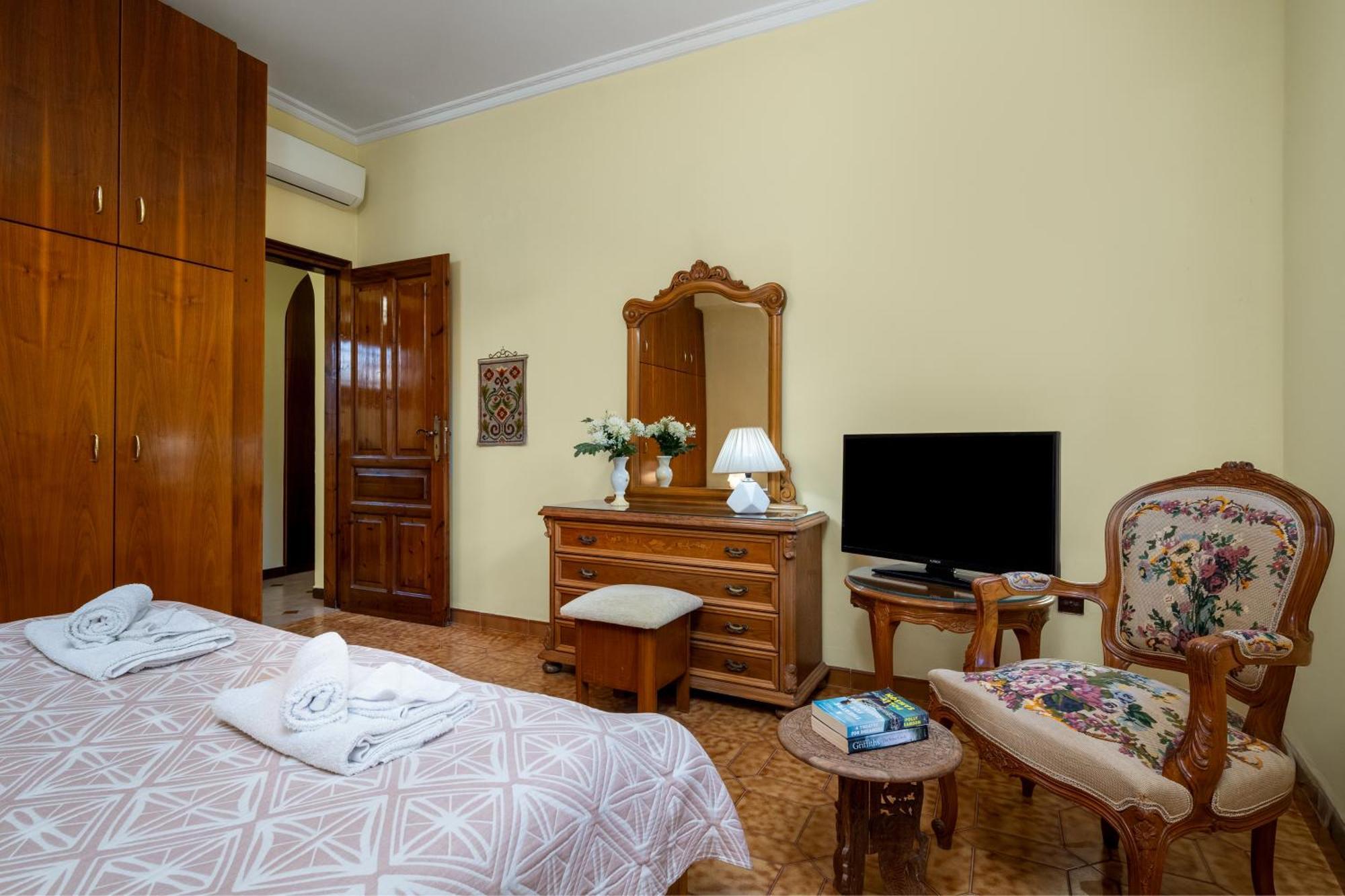 The Knights Courtyard Villa Rhodes City Bagian luar foto